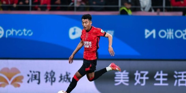 NBA直播-王子铭高级货！韩鹏飞拼了 韦世豪成熟了！海牛10号看饮水机合适