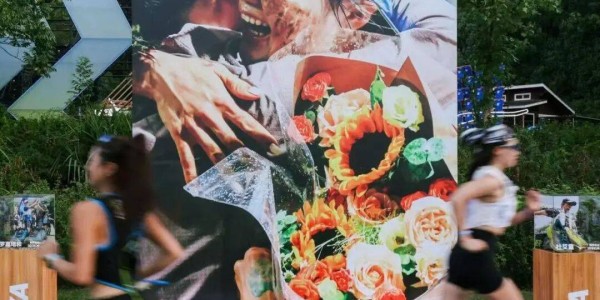 英超直播-莫干山UTMB爆火，羚羊7强势登场，HOKA凭什么一路高歌？​