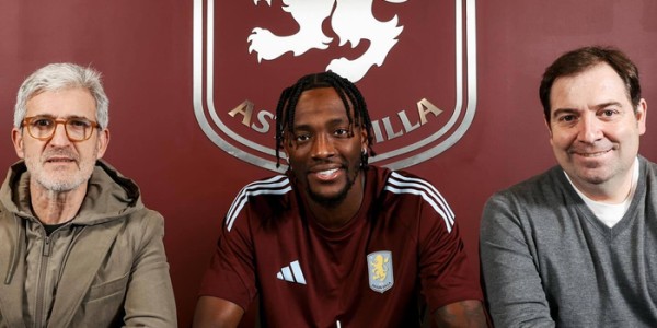 看球网-阿斯顿维拉官宣签下中锋亚伯拉罕|英超|阿斯顿维拉俱乐部|塔米·亚伯拉罕|俱乐部|官方_新浪体育_新浪新闻