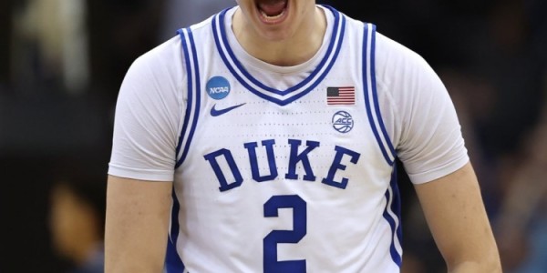 jrs低调看高清直播-疯狂三月来袭！独行侠晒出球员们大学时期帅照！