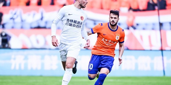 英超直播-1050万欧打水漂！李金羽一句话撕破中超新军遮羞布